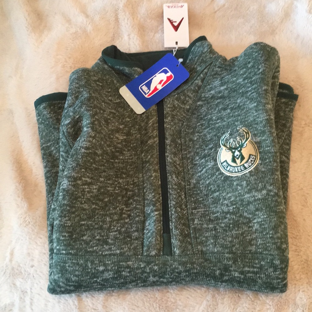 Bucks pull over jacket - Picture 2 of 2
